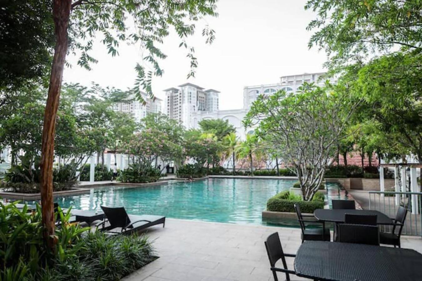 Tree Premier Suite Strait Quay Luxury Marina Suite Tanjung Tokong Exteriér fotografie