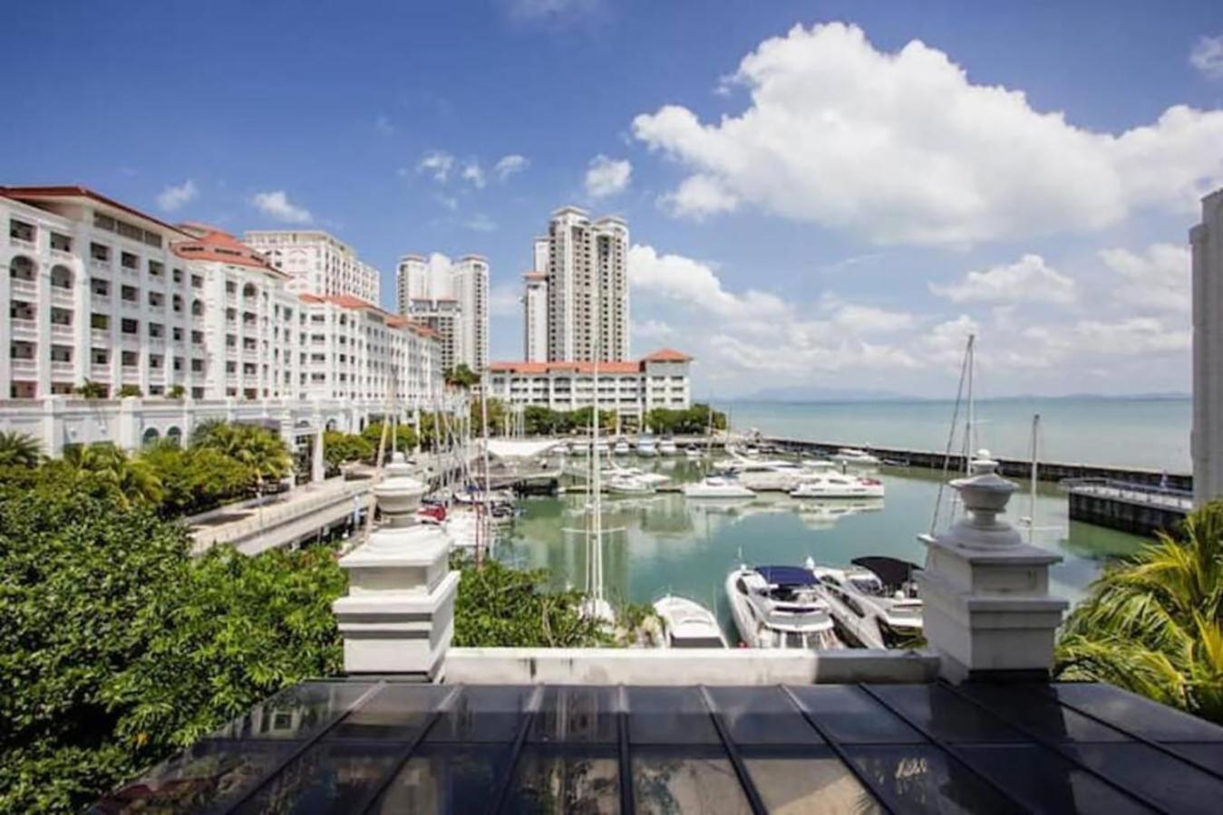 Tree Premier Suite Strait Quay Luxury Marina Suite Tanjung Tokong Exteriér fotografie